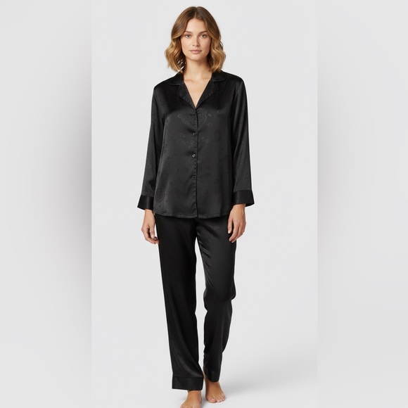 Other - 100% silk washable pajama set made in Shanghai